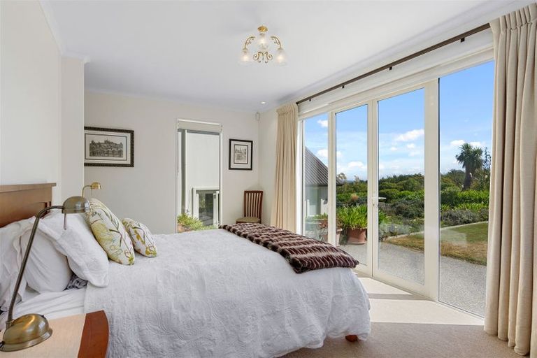 Photo of property in 4 Aglaia Place, Cracroft, Christchurch, 8022