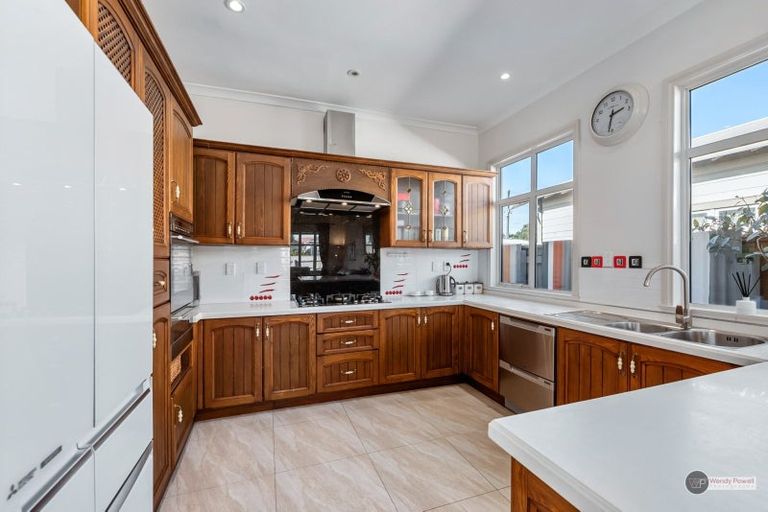 Photo of property in 389 Jackson Street, Petone, Lower Hutt, 5012