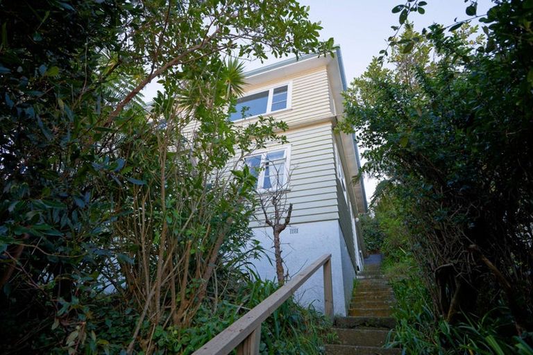 Photo of property in 51 Marewa Road, Hataitai, Wellington, 6021