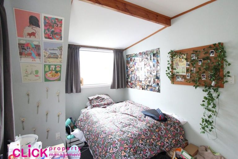 Photo of property in 140 Harbour Terrace, North Dunedin, Dunedin, 9016