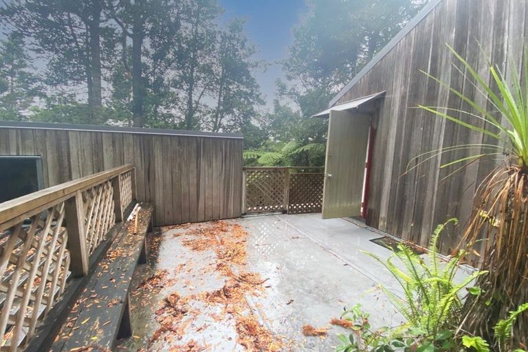 Photo of property in 52 Park Hill Road, Birkenhead, Auckland, 0626