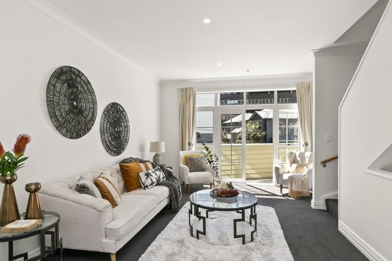 Photo of property in 9 Murphy Street, Thorndon, Wellington, 6011