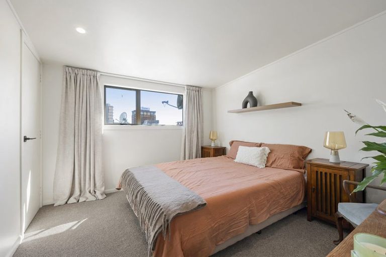 Photo of property in 4/219 The Terrace, Wellington Central, Wellington, 6011