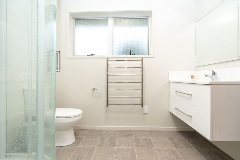 Photo of property in 6 Krippner Place, Dinsdale, Hamilton, 3204