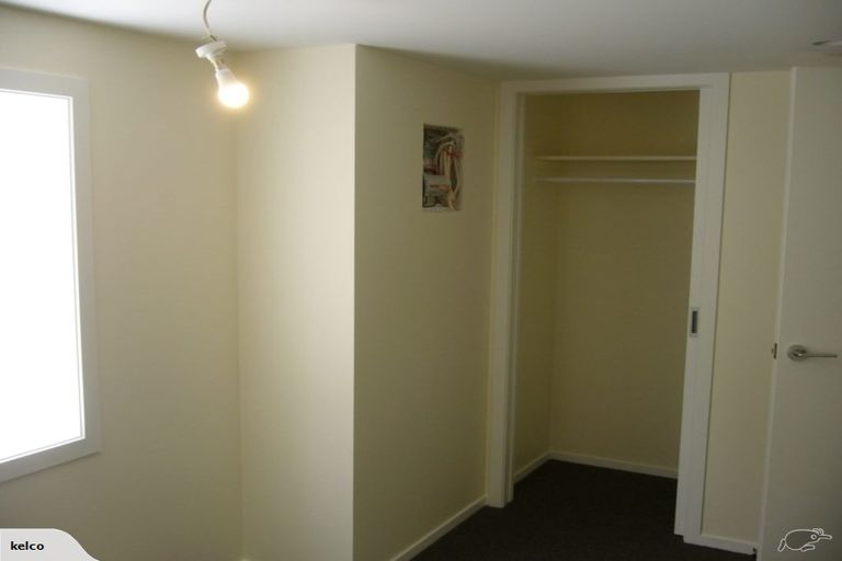 Photo of property in 24 Brougham Street, Mount Victoria, Wellington, 6011