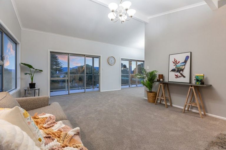Photo of property in 16 Manly Street, Paraparaumu Beach, Paraparaumu, 5032