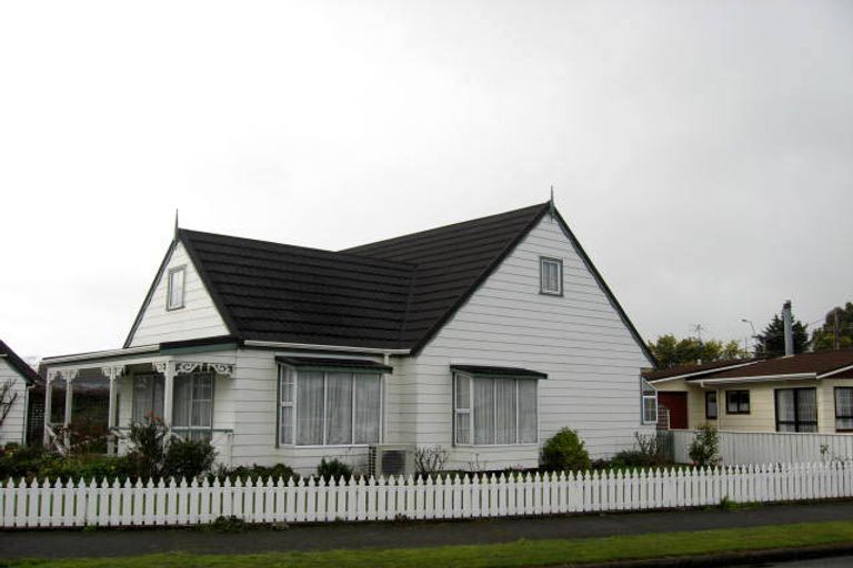 Photo of property in 2a Bledisloe Street, Solway, Masterton, 5810