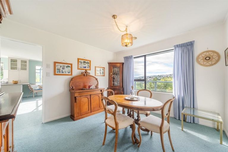 Photo of property in 6 Thurso Grove, Papakowhai, Porirua, 5024