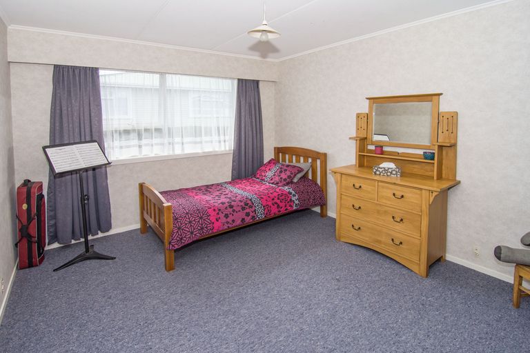 Photo of property in 56 Gordon Street, Lansdowne, Masterton, 5810