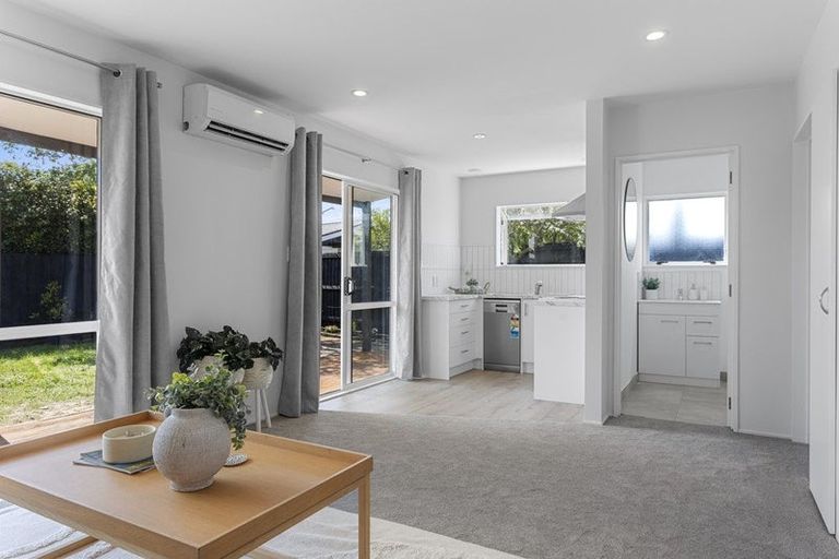 Photo of property in 268 Burwood Road, Burwood, Christchurch, 8083