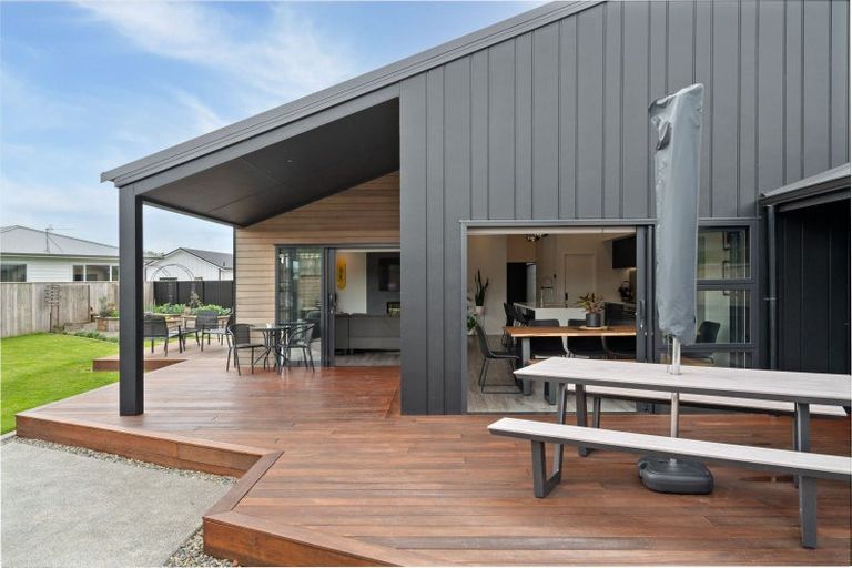 Photo of property in 12 Plum Tree Lane, Solway, Masterton, 5810