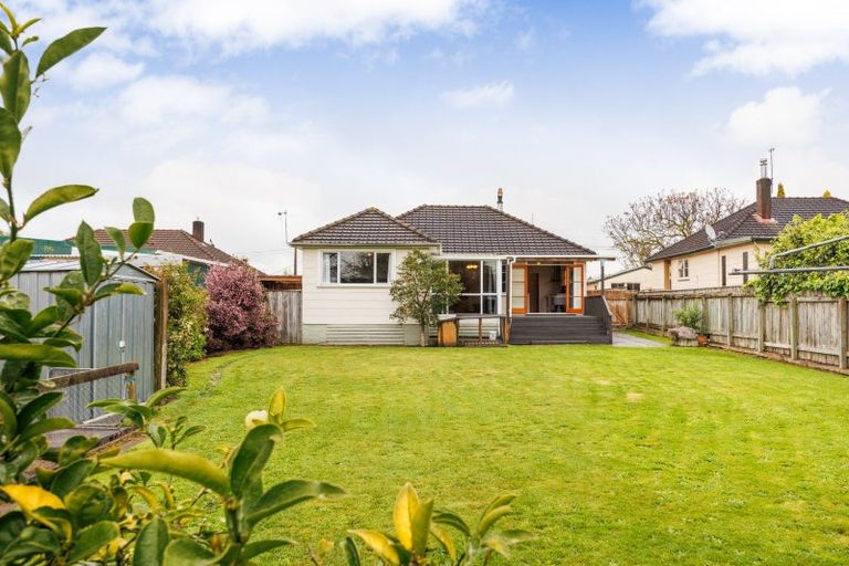Photo of property in 32 Poole Street, Feilding, 4702