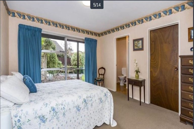 Photo of property in 10 Godfrey Place, Ilam, Christchurch, 8041