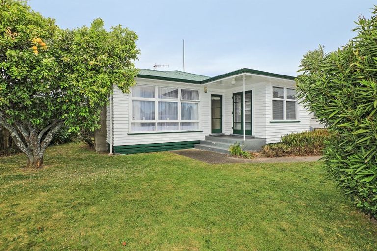 Photo of property in 40 Oldham Avenue, Onekawa, Napier, 4110
