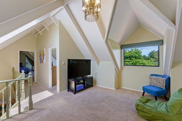 Photo of property in 10 Pitoitoi Street, Otaihanga, Paraparaumu, 5036