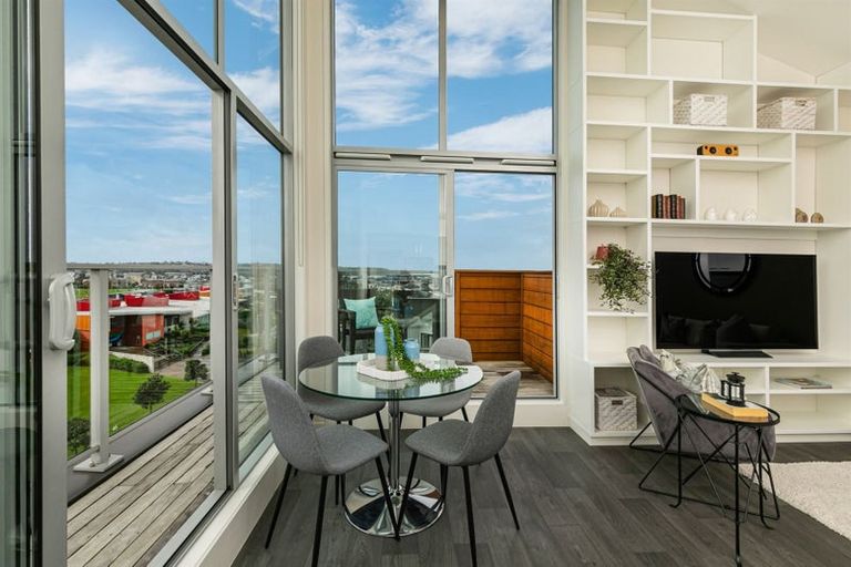 Photo of property in 402/160a Hobsonville Point Road, Hobsonville, Auckland, 0616