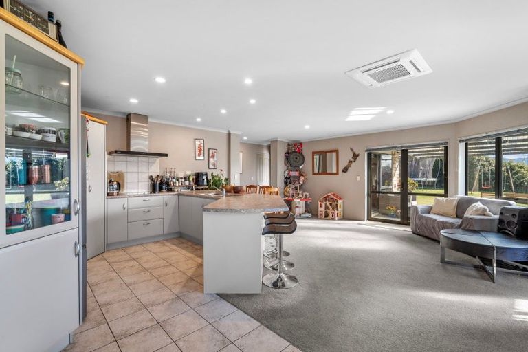Photo of property in 7 Donelle Place, Te Puke, 3119