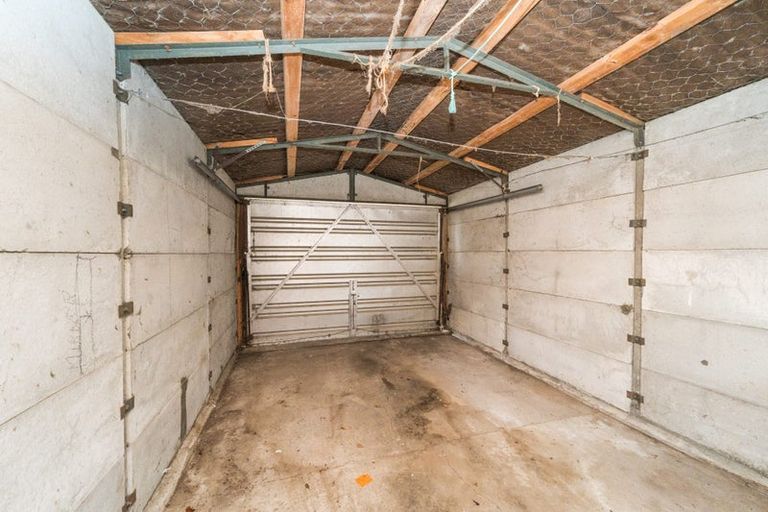 Photo of property in 2 Newbury Street, Awapuni, Palmerston North, 4412