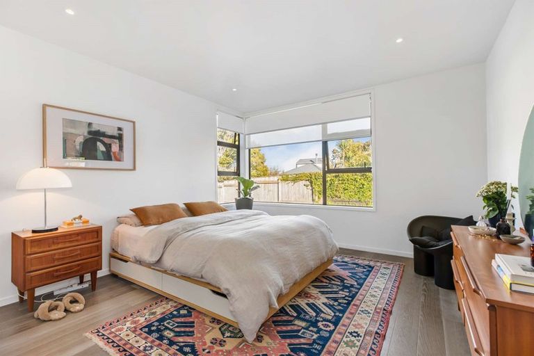 Photo of property in 3/132 Onewa Road, Northcote, Auckland, 0627
