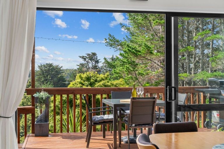 Photo of property in 839 Owhiwa Road, Parua Bay, Onerahi, 0192