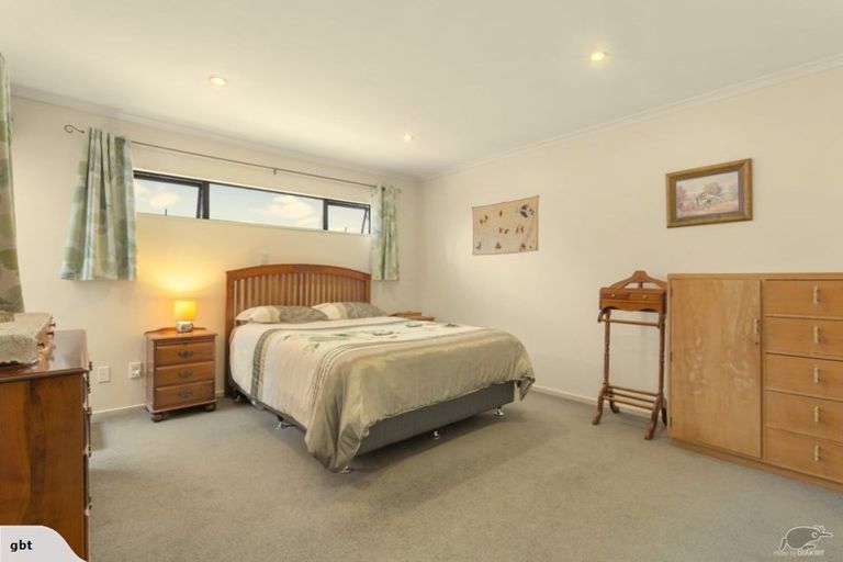 Photo of property in 14 Emlyn Place, Torbay, Auckland, 0630