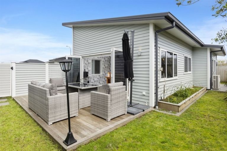 Photo of property in 68 Golden Sands Drive, Papamoa Beach, Papamoa, 3118
