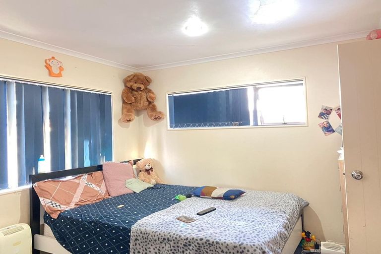 Photo of property in 5 Katana Lane, Takanini, 2112