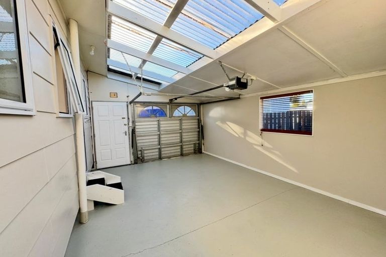 Photo of property in 5a Newton Place, Westbrook, Palmerston North, 4412