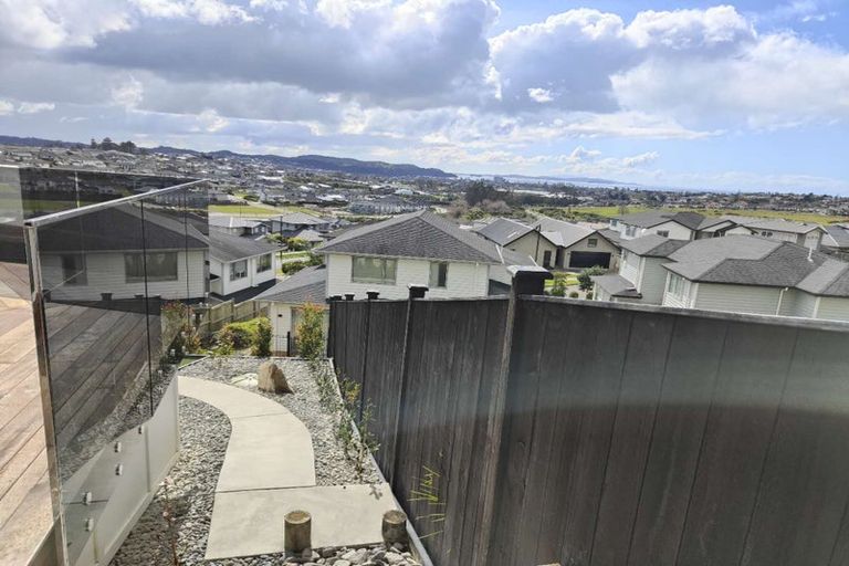 Photo of property in 82 Wainui Road, Silverdale, 0932