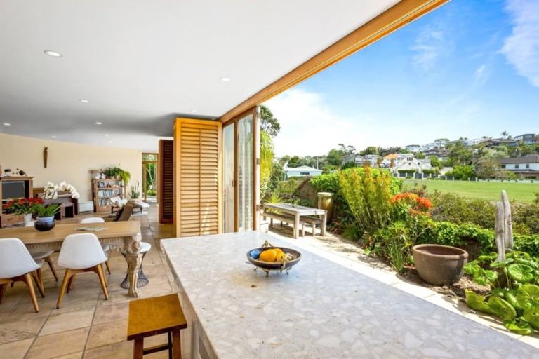 Photo of property in 3/37 Prospect Terrace, Milford, Auckland, 0620