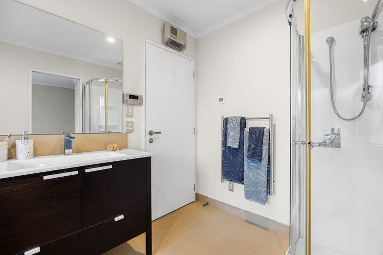 Photo of property in 30 Annex Road, Hillmorton, Christchurch, 8024
