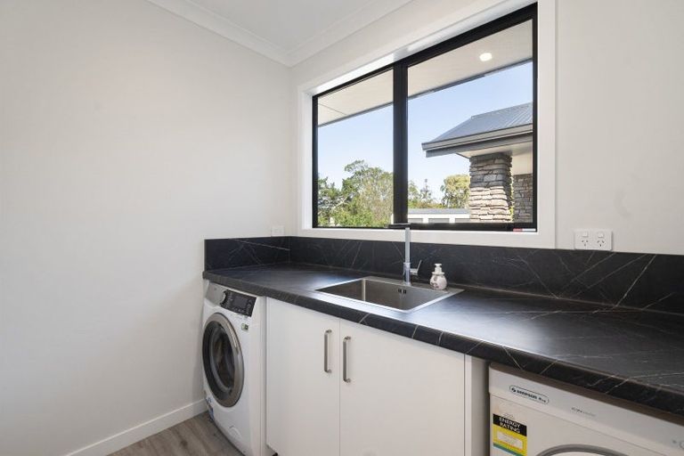 Photo of property in 36 Nannestads Line, Bunnythorpe, Palmerston North, 4775