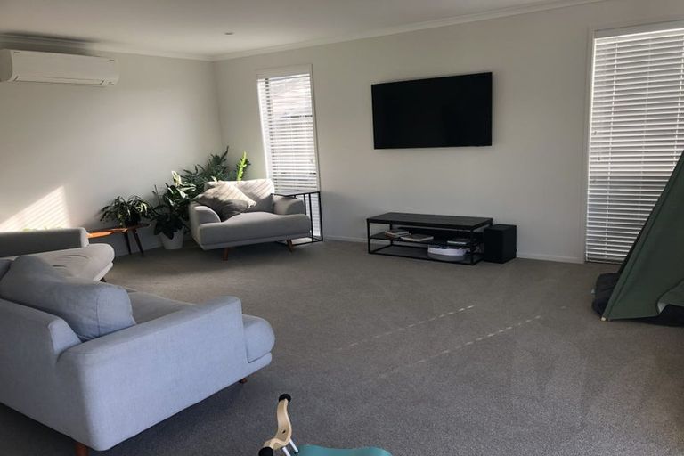 Photo of property in 14 Pioneer Crescent, Omokoroa, 3114