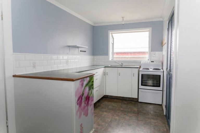 Photo of property in 22 Thyra Street, Dannevirke, 4930