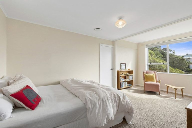 Photo of property in 43 Farnham Street, Mornington, Wellington, 6021