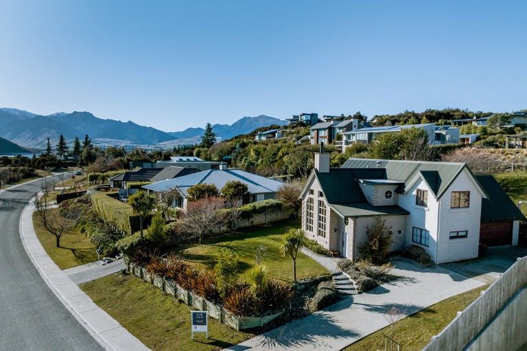 Photo of property in 22 Penrith Park Drive, Wanaka, 9305