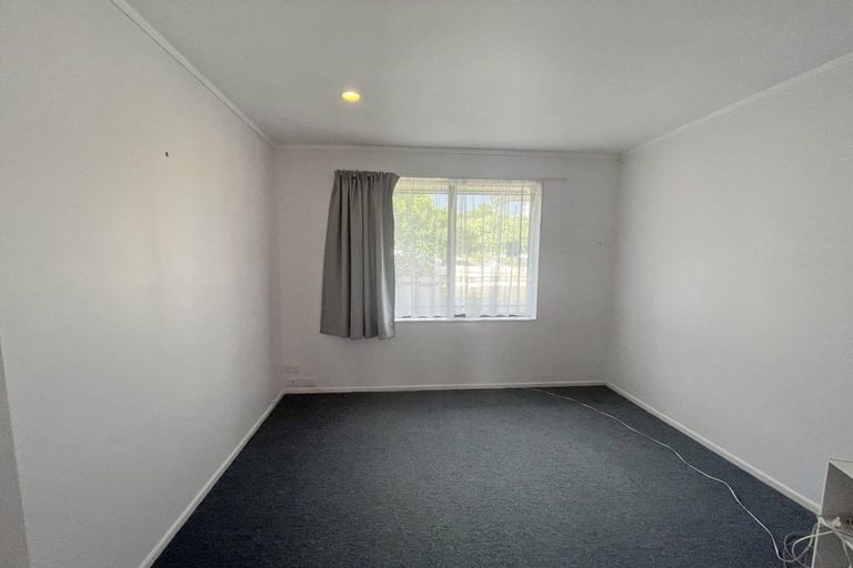 Photo of property in 6 Anton Place, Takanini, 2112