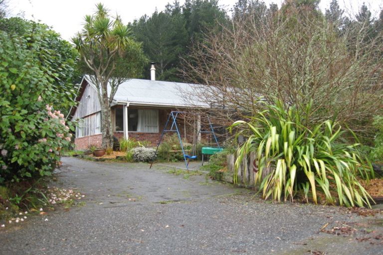 Photo of property in 13 Herald Street, Dobson, Greymouth, 7805