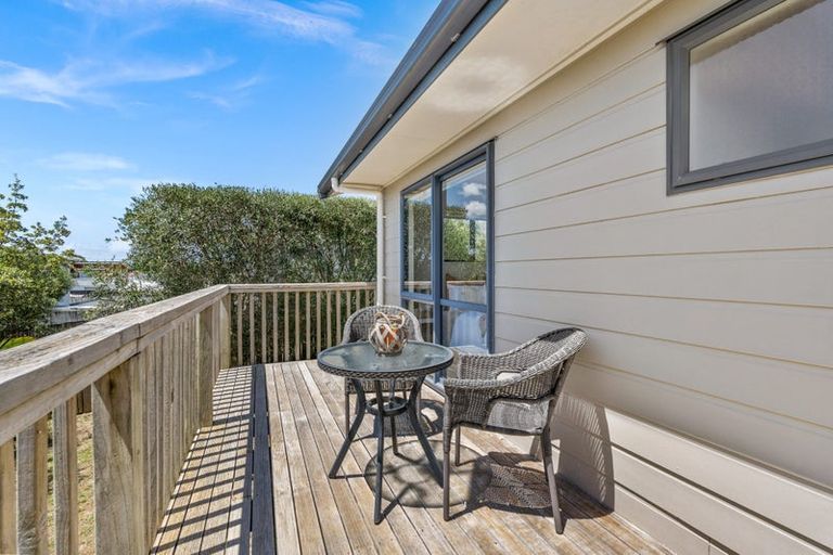 Photo of property in 19 Surfside Lane, Ruakaka, 0116