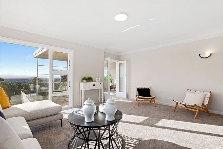 Photo of property in 97 Dyers Pass Road, Cashmere, Christchurch, 8022