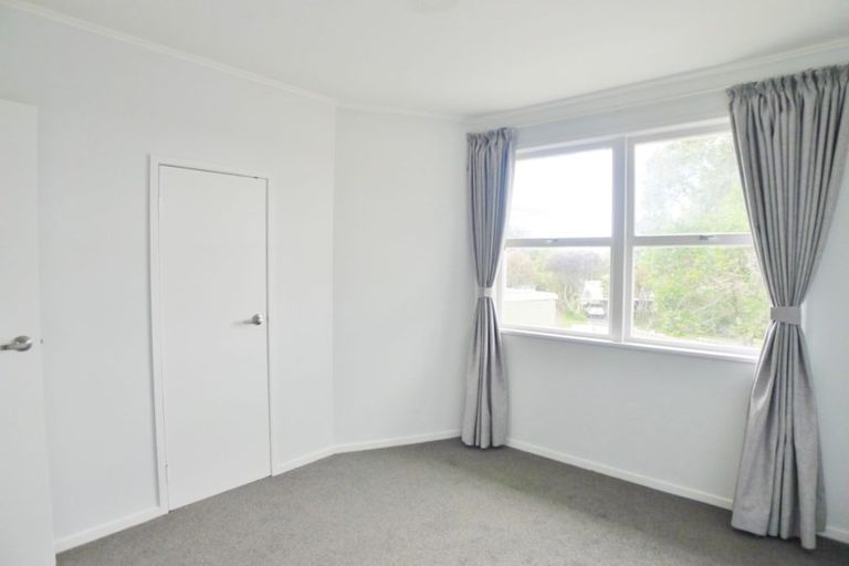 Photo of property in 63 Rehia Road, Massey, Auckland, 0614