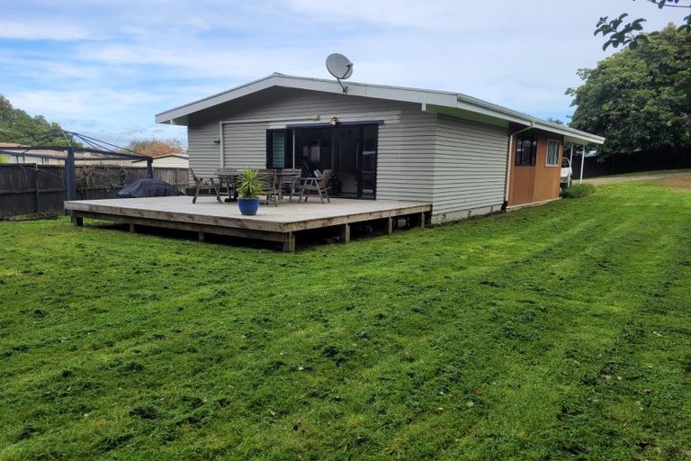 Photo of property in 3a Rosehill Drive, Rosehill, Papakura, 2113