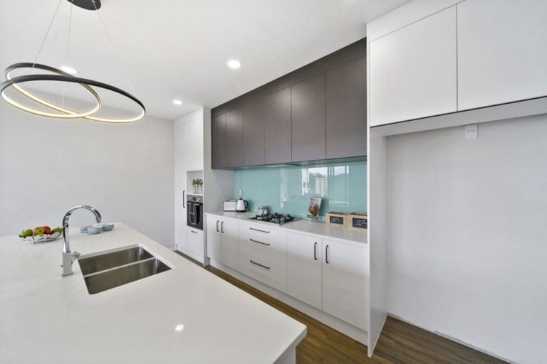 Photo of property in 12 Wellfield Drive, Papakura, 2110