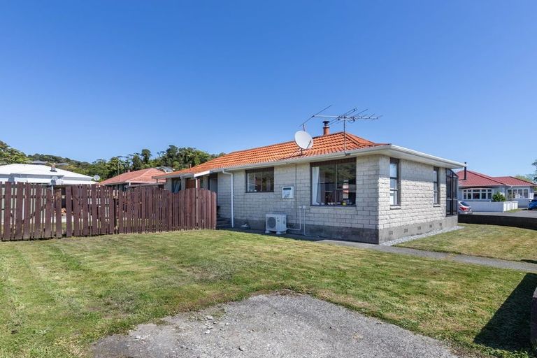 Photo of property in 17 Perotti Street, Greymouth, 7805