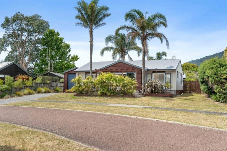 Photo of property in 13 Given Grove, Pauanui, Hikuai, 3579