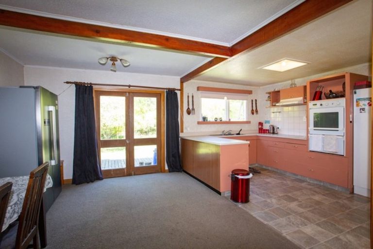 Photo of property in 665 Longacre Road, Okoia, Whanganui, 4582