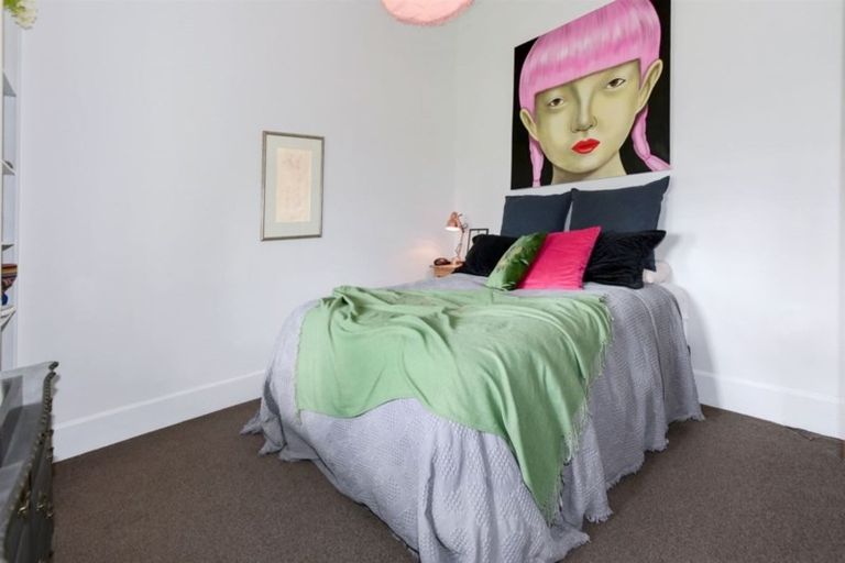 Photo of property in 12 Tyrone Street, Belfast, Christchurch, 8051