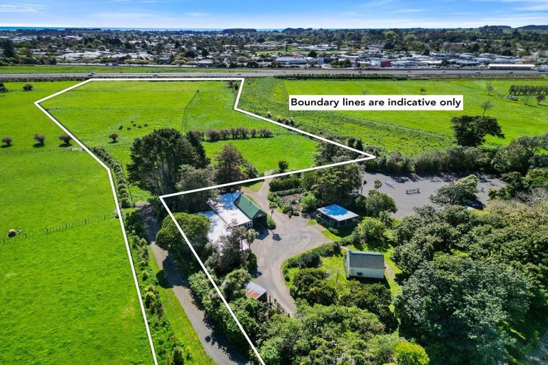 Photo of property in 58 Te Roto Road, Otaki, 5512