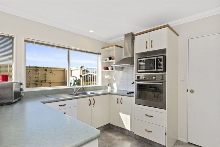 Photo of property in 292 Gravatt Road, Papamoa Beach, Papamoa, 3118