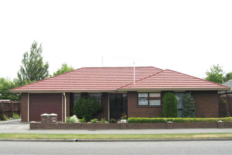 Photo of property in 2/149 Withells Road, Avonhead, Christchurch, 8042